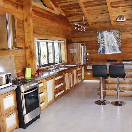 Fern Ridge Hideaway Victoria Valley Exterior photo