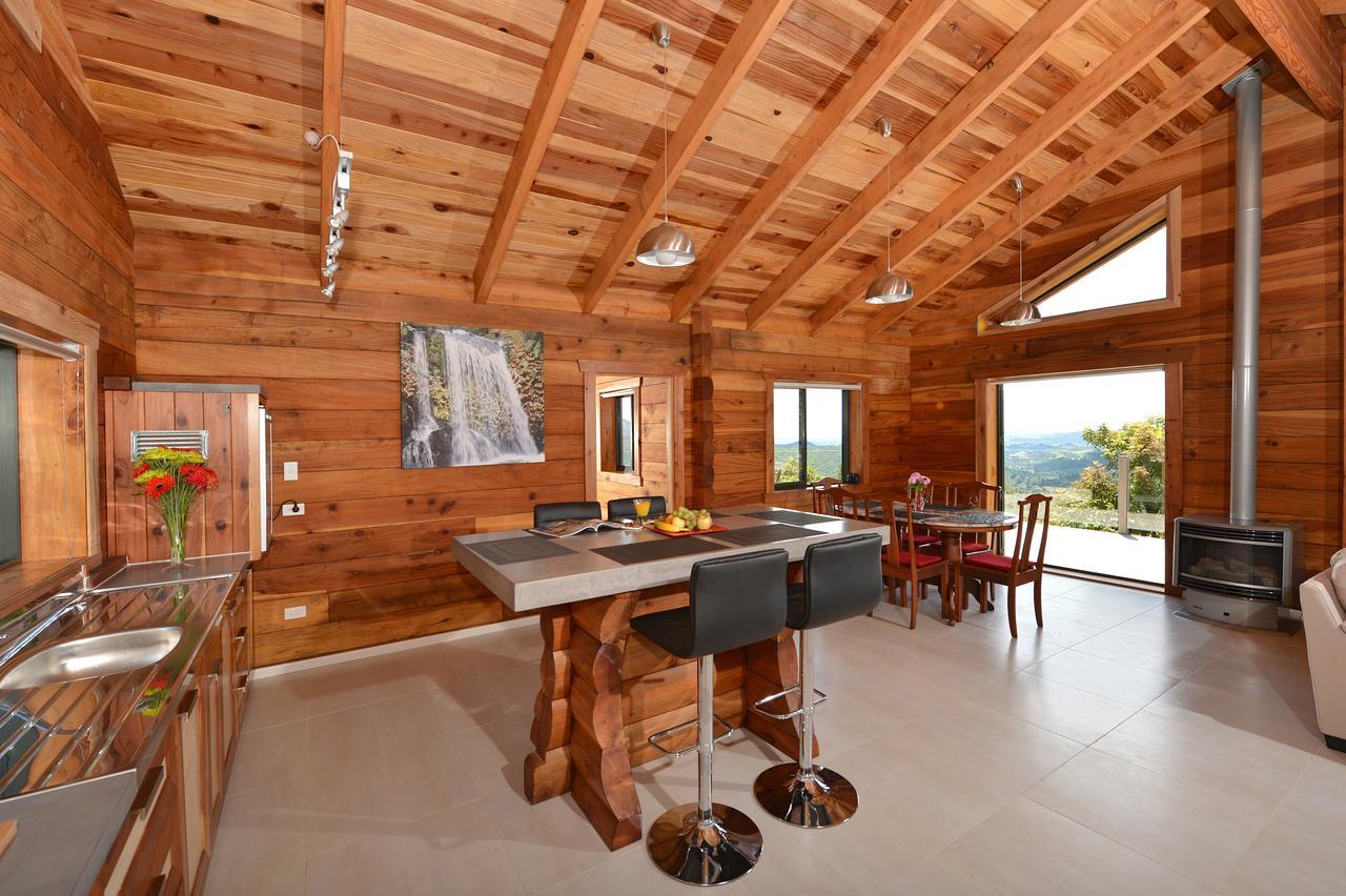 Fern Ridge Hideaway Victoria Valley Exterior photo